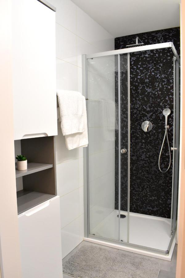 Lovely Apartment In Center פראג מראה חיצוני תמונה